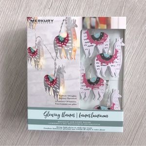 Merkury Innovations Glowing Llamas LED Lights